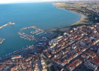 Kroacia dhe Italia ndajnë kufirin në Adriatik