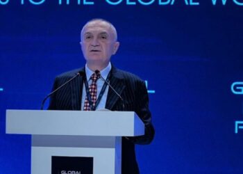 Forumi Global/ Meta: Popujt që flenë në demokraci, zgjohen në diktaturë