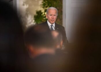 “Putini shkatërroi paqen”/ Biden njofton vendosjen e trupave shtesë në Evropë: NATO është më e rëndësishme se kurrë