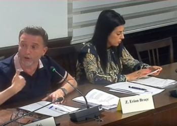 “Do ta shohim”/ Rritja e çmimeve “përplas” Braçe me zv/ministrin Bejtja: I bëj thirrje të gjithëve ta shesin grurin në çmim burse