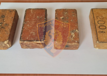 Sekuestrohet tritol në Durrës/ Kapet “mat” 19-vjeçari që po e shiste
