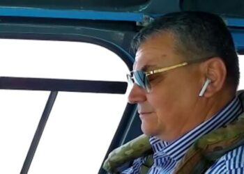 “Situata nën kontroll”/ Flet Çako për zjarrin në Sazan, tregon a ka rrezik nga municionet: Ja kur do ndërhyjmë me…