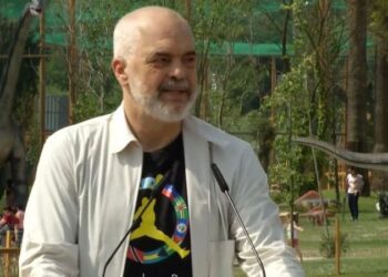 “Më në fund Lali Eri e mbajti fjalën, e kishte dhënë prej kohësh”/ Hapet kopshti i ri Zoologjik, Rama e thotë troç: U desh punë e madhe