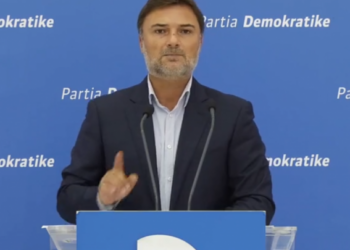 Enkelejd Alibeaj bën lëvizjen e rradhës, çfarë pritet të ndodhë nesër në selinë e PD