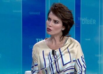 Grida Duma tregon pse e “drodhi”: Detyrim që të jem në tubim, ja pse do i bashkohem protestës së thirrur nga Sali Berisha