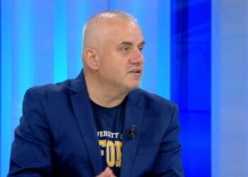 Vrasja e Pjerin Xhuvanit/ Paralajmëron Artan Hoxha: Të shpëtojmë të gjallët, të vdekurit ikën!