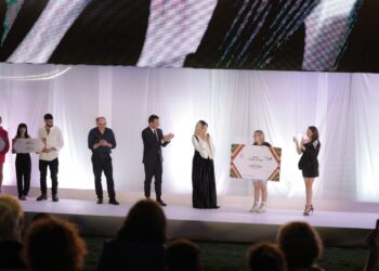 Shpallet fituesja e “Muza Competition”, që solli në Tirane artistë nga Kosova/ Veliaj: Ka më shumë gjëra që na bashkojnë se ato që na ndajnë, t’i leme mënjanë sherret