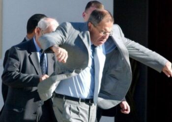 Tre shtete i bllokuan hapësirën ajrore, Sergei Lavrov anulon vizitën e tij në Serbi