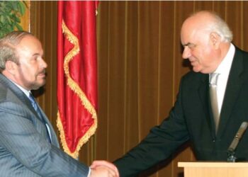 ‘Si arrita të “pajtoj” Nanon me Moisiun në Selanik’/ Ambasador Zeneli: Nga batutat me vajzën e Presidentit, te degustimi i verës greke, ç’ndodhi në darkën private