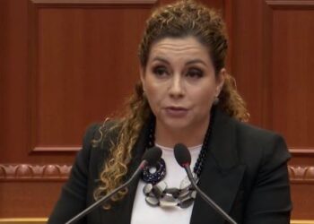 “Burri im e ka nisur biznesin si emigrant në Itali”/ Xhaçka i përgjigjet Shehajt: Hoteli me 5 yje në jug tërësisht investim privat