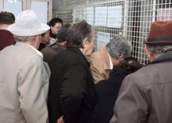 Institucionet janë “çmendur”/ Rreth gjysmë milioni euro pensione për personat e vdekur