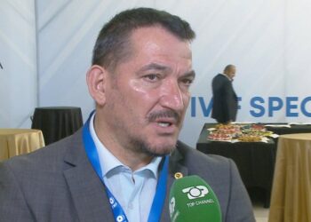 Tirana i sjell fat Pirro Dhimës, zgjidhet zv.president i Federatës Botërore të Peshëngritjes (IWF)