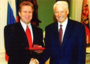 Si e solli Behgjet Pacolli, Putinin në Moskë