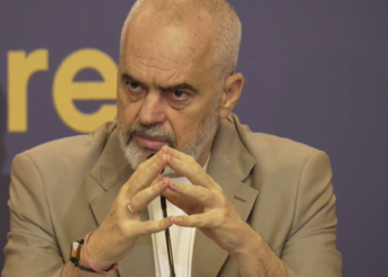 “Nga Tirana deri te bashkia e fundit”/ Rama i prerë me kryebashkiakët: Do hyjmë në fazën e shtrëngimit pa tolerancë