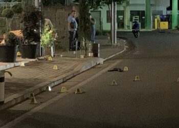 Luftë në derë të lokalit në Shkodër, gjenden 26 gëzhoja: Çfarë tha djali i viktimës në polici