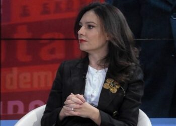 Ironia e Spiropalit: Fronti i ri opozitar? Ata janë UTUPIA. Mund t’i sugjeronim ta quajnë Aleanca e Gjirit të Lalzit apo…!