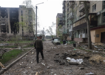 Beteja finale për Donbasin/ Forcat ruse po përdorin të gjitha rezervat e tyre, Ukraina i gëzohet artilerisë amerikane