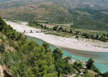 Emigrant në Greqi dhe sapo ishte divorcuar/ Gjendet i pajetë 55-vjeçari në lumin Vjosa