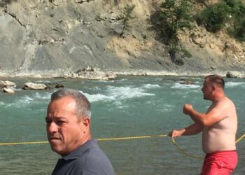 Emri/ Tragjike: Gjendet e pa jetë në ujërat e lumit Vjosë një grua