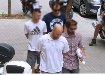 Kokainë me logon “NBA”/ I prangosur me kokën poshtë, ky është shqiptari që qëlloi me armë zjarri para fëmijëve në Selanik