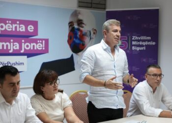Zgjidhen drejtuesit e ri të PS në Elbasan, Gjiknuri: I fitojmë të gjitha bashkitë në qark