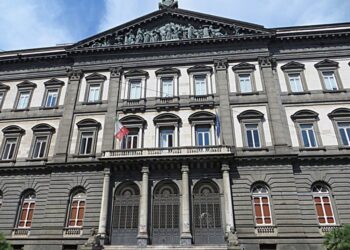 Marrëdhënie seksuale në këmbim të provimeve, dënohet me 5 vite burg profesori i Fakultetit të Drejtësisë