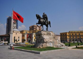 Harta/ Mësoni se kush janë emrat më të përdorur në qytetet shqiptare