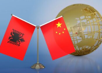 Presidenti kinez Xi Jinping uron homologun e vet të ri shqiptar