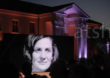 70-vjetori i Kinostudios ‘Shqipëria e Re’ mbledh bashkë artistët, detajet dhe fotot nga ceremonia