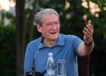 Do jetë i vetmi?! Berisha: Me 7 korrikun kemi kapur stacionin e parë. Opozita është në këmbë! Ramës nuk i besoj…!