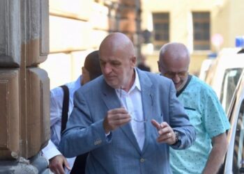 Një vit më parë i shpallur ‘Non Grata’ nga SHBA/ Ish-deputeti i Bosnjës dënohet me 3 vite burg për korrupsion!