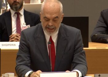 Rama në Bruksel: Prej shekujsh kemi qenë nën regjime që nuk i kemi zgjedhur. Këtë herë është ndryshe!