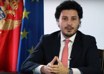 Kryeministri i Malit të Zi, Dritan Abazoviç: Jam gati të dorëhiqem, por kam një kusht