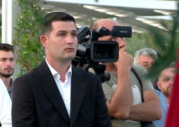 Aktiviteti/ Hajdari, drejtuesi i “Qendrës së Solidaritetit Fundjavë Ndryshe”: Falë 500 donatorëve, ngritëm qendrën e shpresës për njerëzit në nevojë, planet për të ardhmen