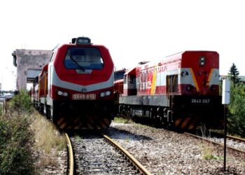 Bashkëfinancim me qeverinë shqiptare/ Parlamenti i Kosovës miraton projektin 2 milion euro për hekurudhën Durrës-Prishtinë