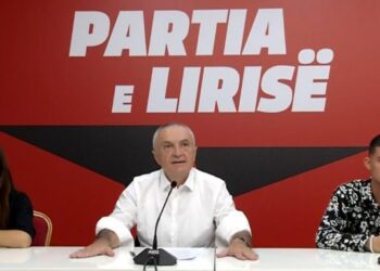 Tani revolucion? Meta, thirrje të rinjve: Koha që të merrni në dorë fatin tuaj, të bëhemi bashkë në një aleancë mbarëkombëtare