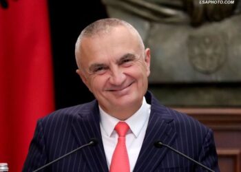 Ilir Meta bashkëpunëtor i ish-sigurimit? Mirakaj nuk e mohon: Autoriteti i Dosjeve s’mund ta verifikojë, komisionet e kanë nxjerrë të pastër