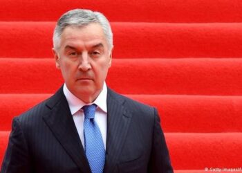 Mali i Zi shumë pranë BE/ Zbulohet marrëveshja sekrete e Gjukanoviç: Nëse jam pengesë largohem por … në mënyrë dinjitoze