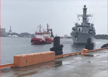 FOTOT/ Provokim lufte? Dy nëndetëse ruse shfaqen papritur në Detin e Veriut, Britania e Madhe bën lëvizjen e menjëhershme