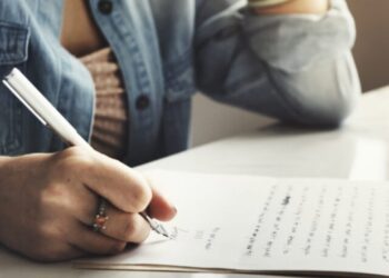 Letra më e bukur e divorcit, gruaja lë më “gisht në gojë” burrin
