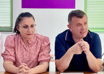 “Gratat dhe non-gratat s’janë alternativë”/ Balla nga Lushnja: Kundërshtarët tanë s’janë personazhet qesharakë në krye të opozitës, por zyrtarucët