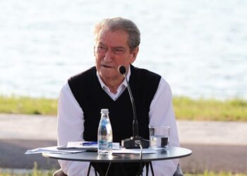 “Harroi” si zhduku 230 mln euro të Rrugës së Kombit/ Berisha akuzon qeverinë: Në Europë ndërtohet rruga me 2.3 mln euro për km, në Shqipëri me 21 mln euro