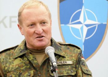 A ka rrezik që lufta në Ukrainë të përhapet në Ballkan? Ish-komandanti i KFOR: NATO do të evitonte çdo lloj sulmi nga jashtë