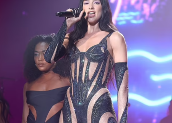 Dua Lipa e përlotur në ‘Lollapalooza’: Për mua një nga mbrëmjet e paharrueshme!