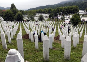 ‘Srebrenica është gënjeshtër’/ Si i lejoi Google lajmet e rreme për gjenocidin serb në Bosnje