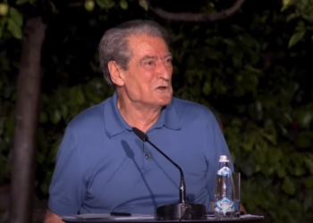 “Non grata” nga SHBA-të/ ‘Sfidon’ sërish Berisha: Unë i them ‘mirupafshim’ politikës nëse…