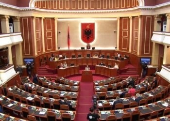 Grupi i PS, kërkesë Kuvendit për ndryshimin e rendit të ditës në seancën e 7 korrikut: Ratifikimi i protokollit të NATO-s për Finlandën e Suedinë