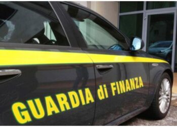 ‘Guardia di Finanza’ zbarkon në Vlorë, prej një ore në ndjekje të një makine, çfarë dyshohet