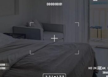 Si të dalloni kamerat e fshehta në hotele dhe ambiente të tjera. Sa ju ndihmon celulari?