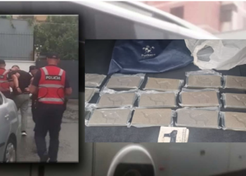 15 pako kanabis e kamufluar si çokollatë në autobusin e linjës Tiranë-Tropojë/ Arrestohet shoferi